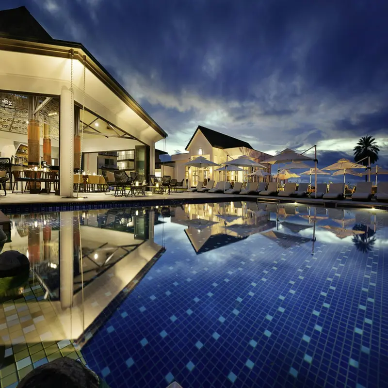 Airport transfers to The Westin Grand Cayman